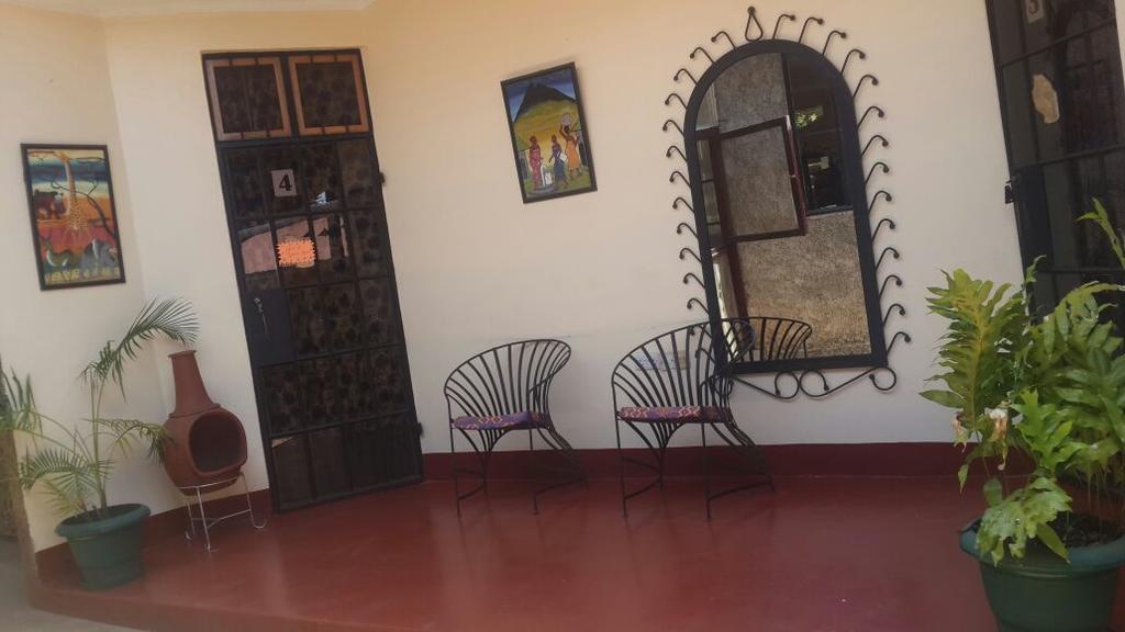 Mama Simba Bed And Breakfast Moshi Exterior foto